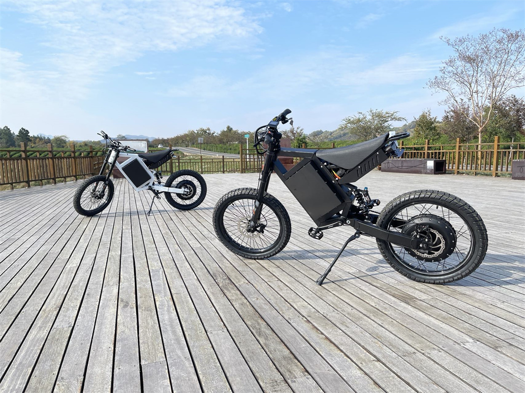 Amostra de atacado disponível  - 8000W Stealth Bomber Ebike avaliação e preço